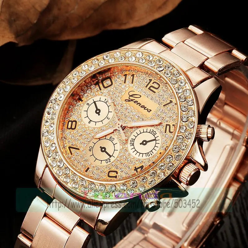 100Pcs/Lot Geneva Alloy Watch Luxury Gold Quartz Casual Watch Fashion Ladies Dress Wrist Watch Double Row Crystal Bling Watch