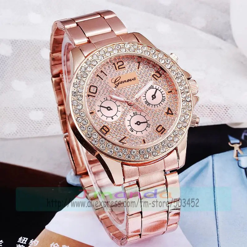 100Pcs/Lot Geneva Alloy Watch Luxury Gold Quartz Casual Watch Fashion Ladies Dress Wrist Watch Double Row Crystal Bling Watch